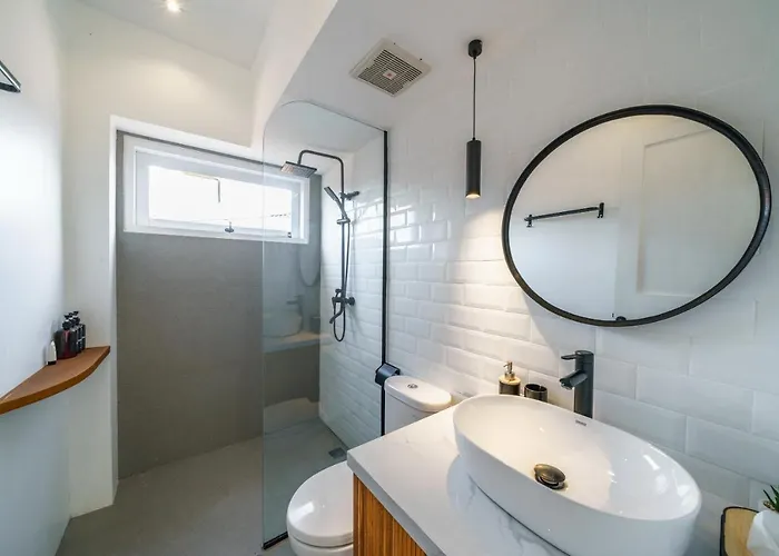Villa Noumea - Classy Smart 3bd In Canggu!