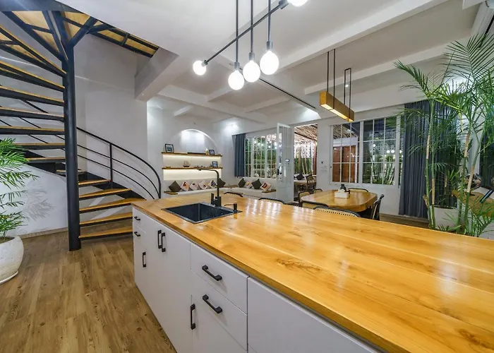 Noumea - Classy Smart 3bd In Canggu! Villa *